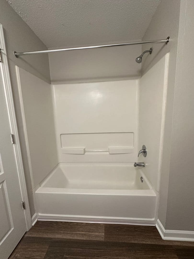 Trafalgar Pointe Apartments 27 of 27