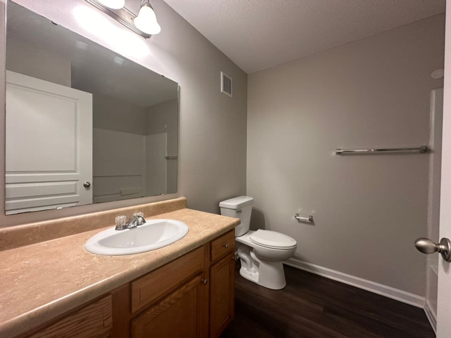 Trafalgar Pointe Apartments 11 of 27