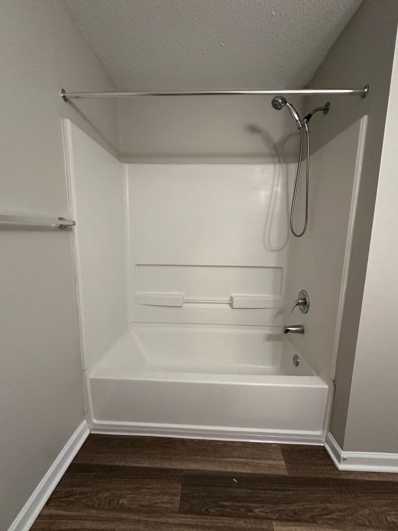 Trafalgar Pointe Apartments 17 of 27