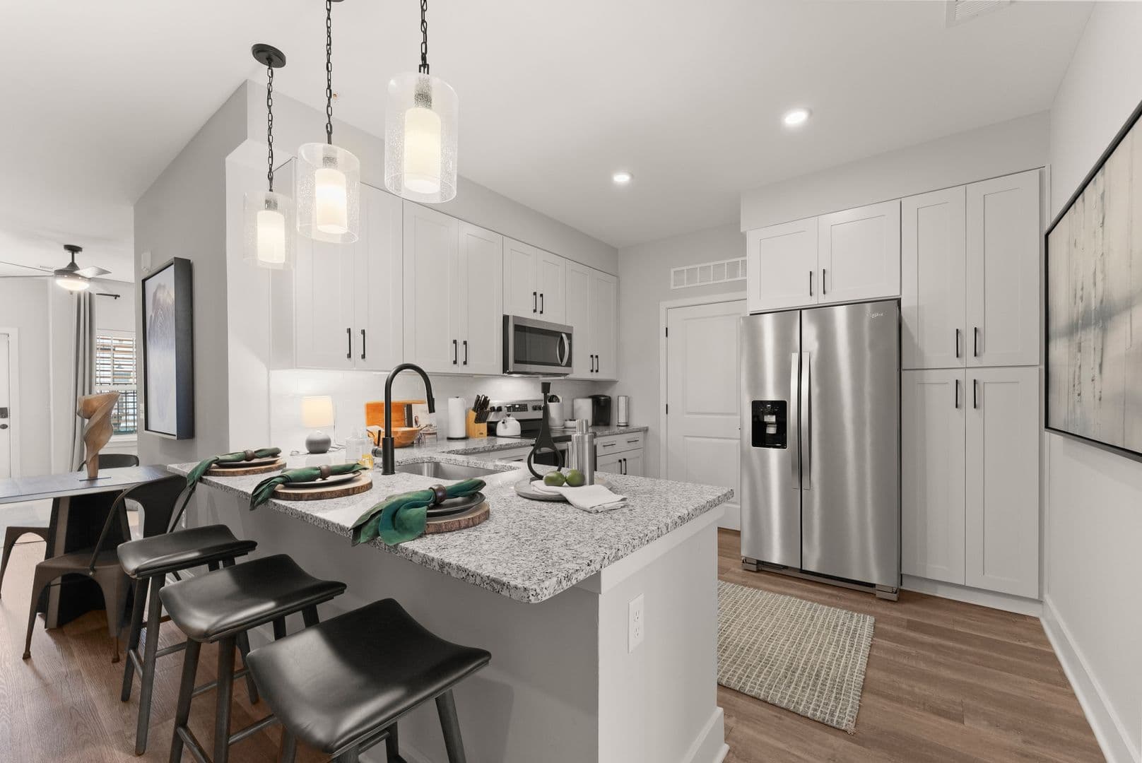 Treesort Luxury Living 102 of 401