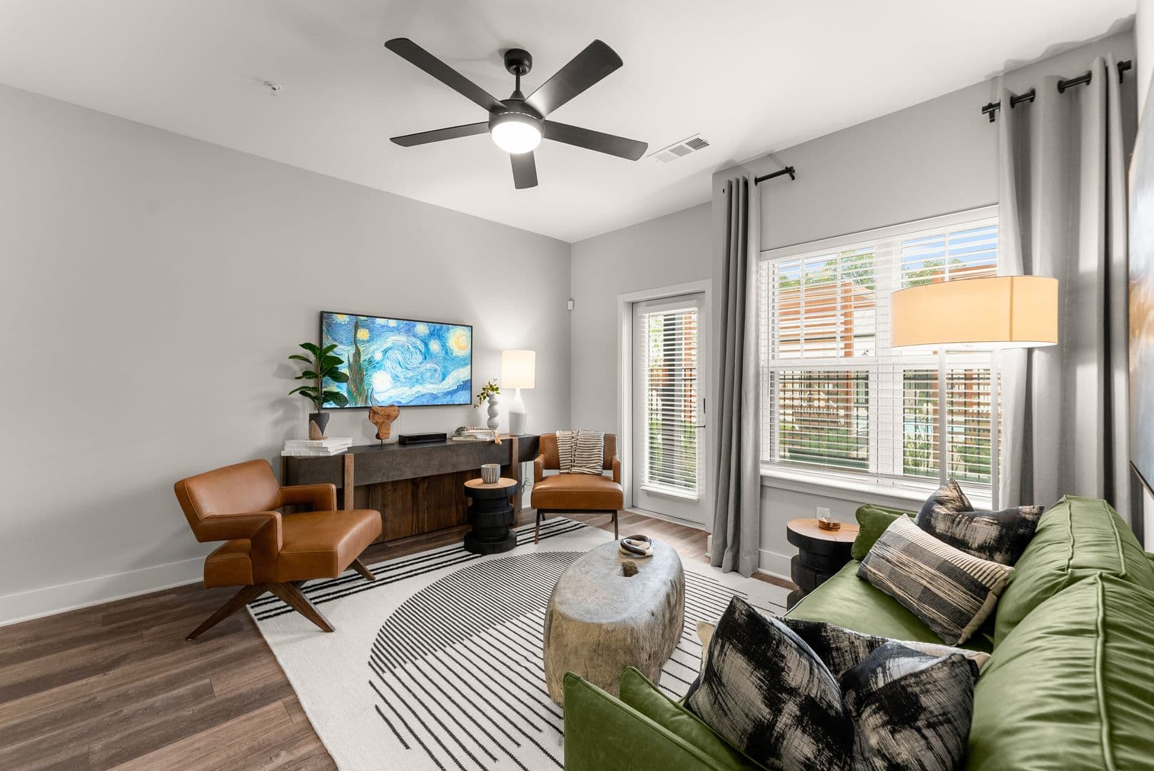 Treesort Luxury Living 16 of 26