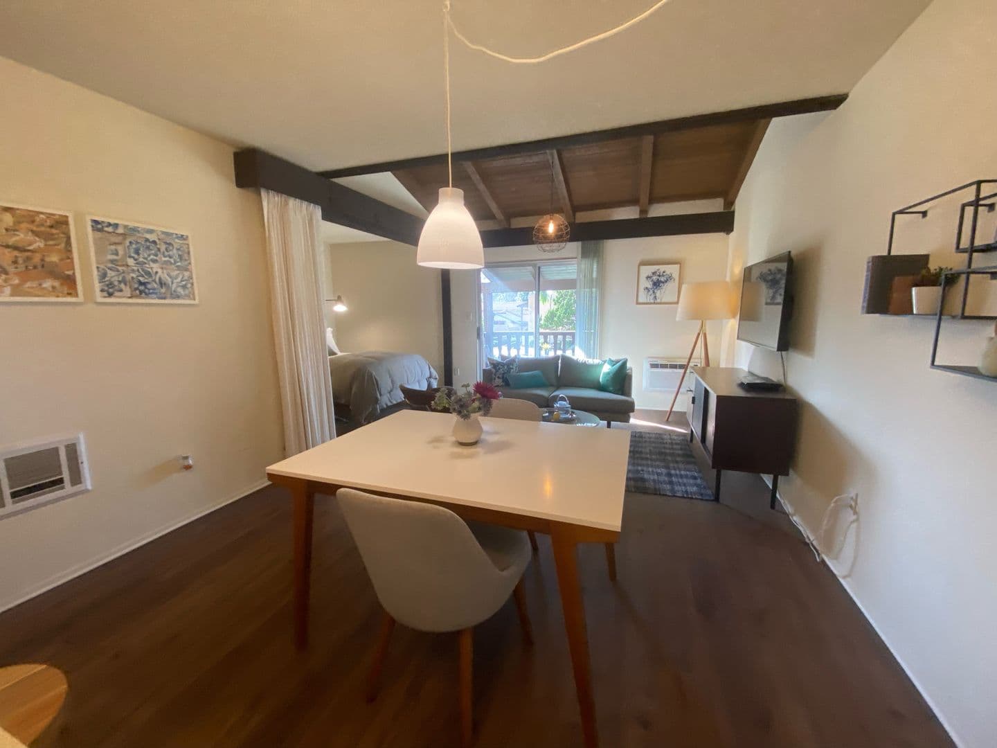 Tres Vidas Apartments 3 of 18