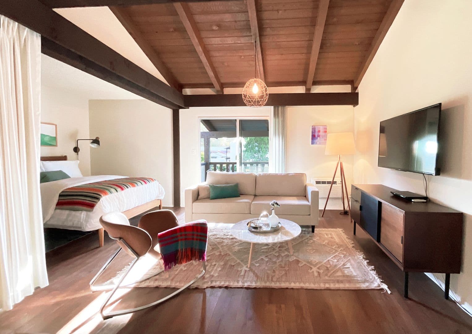 Tres Vidas Apartments 1 of 17