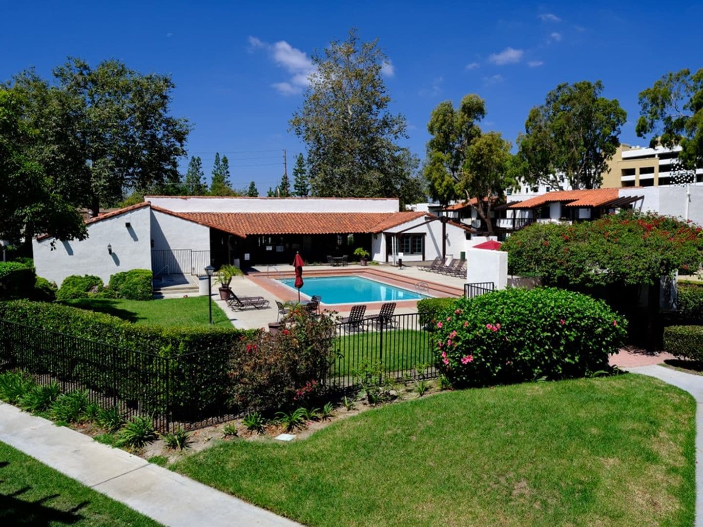 Tres Vidas Apartments 18 of 18