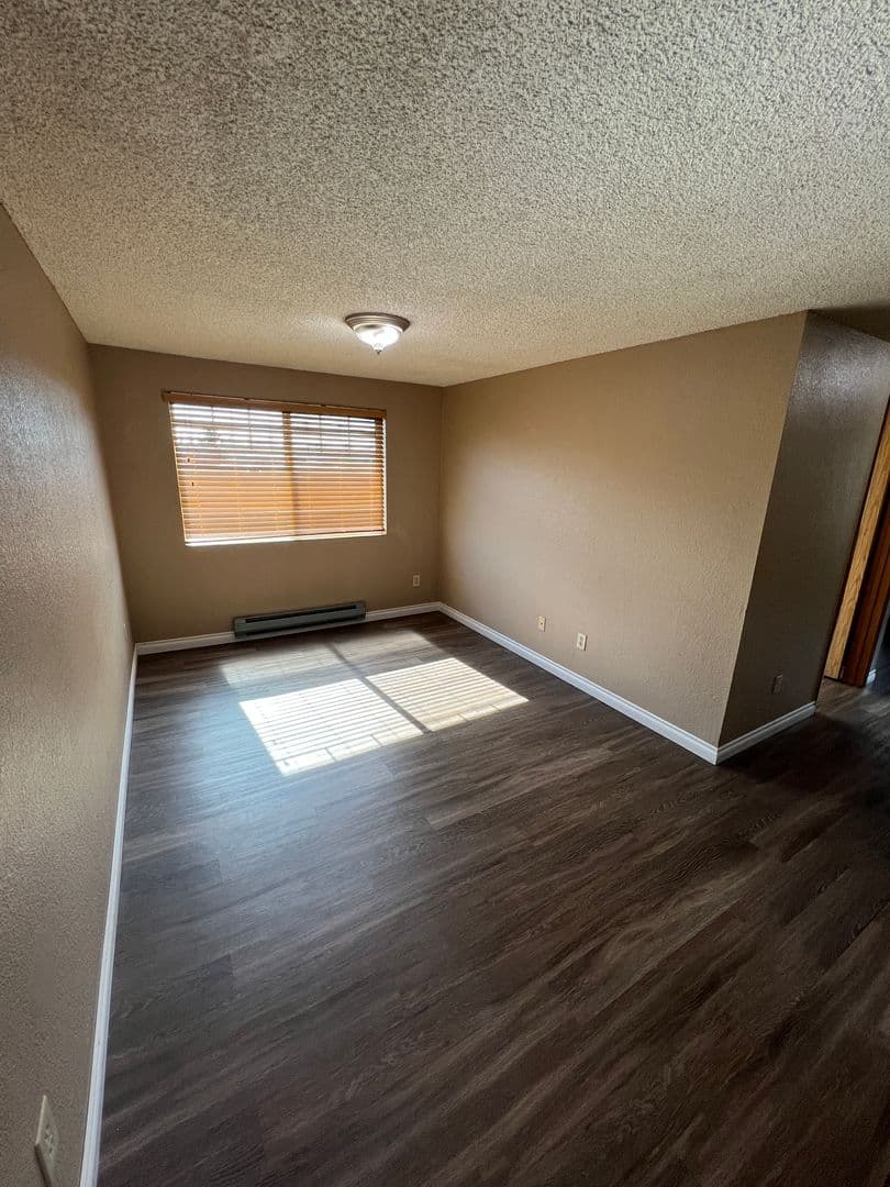 Westwood Apartments 3 of 8