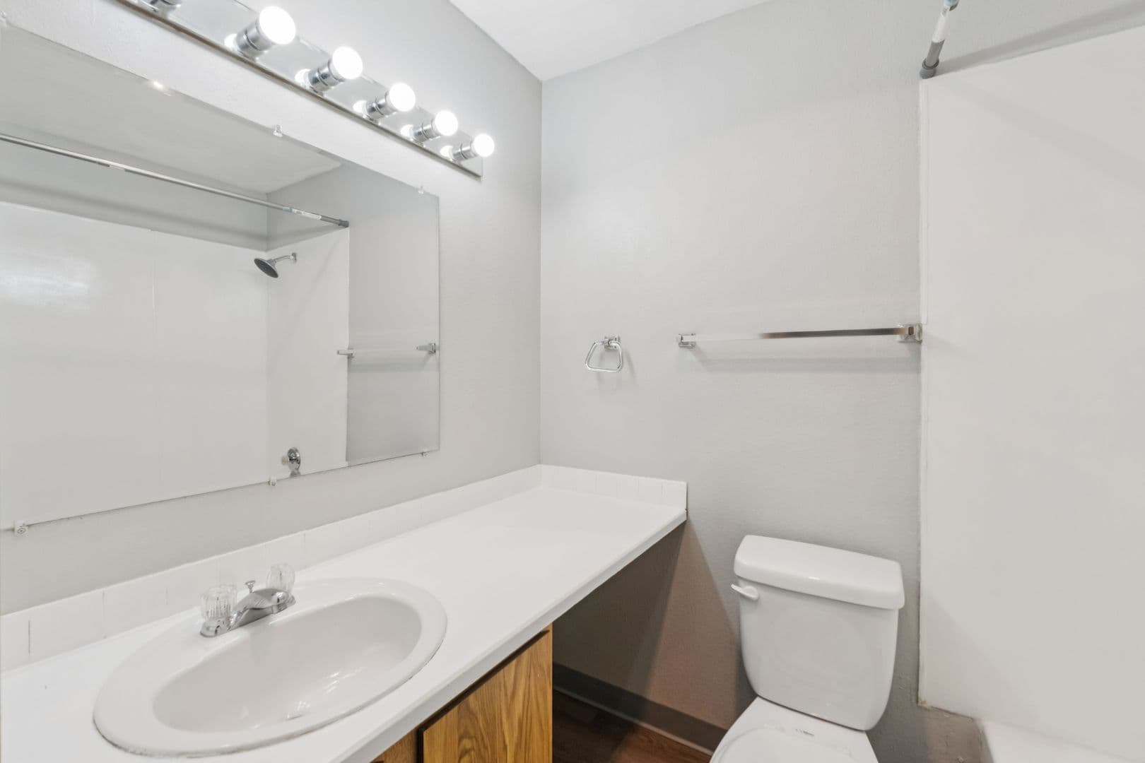 Westwood Apartments 10 of 10