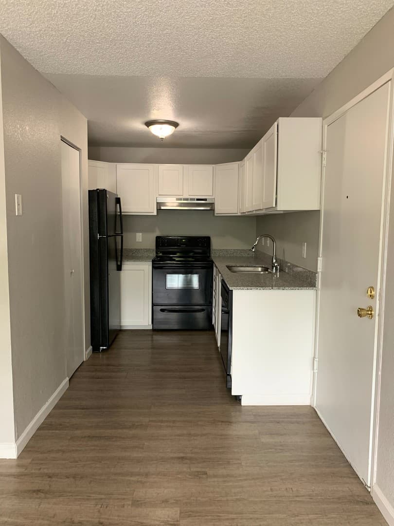 Westwood Apartments 6 of 12