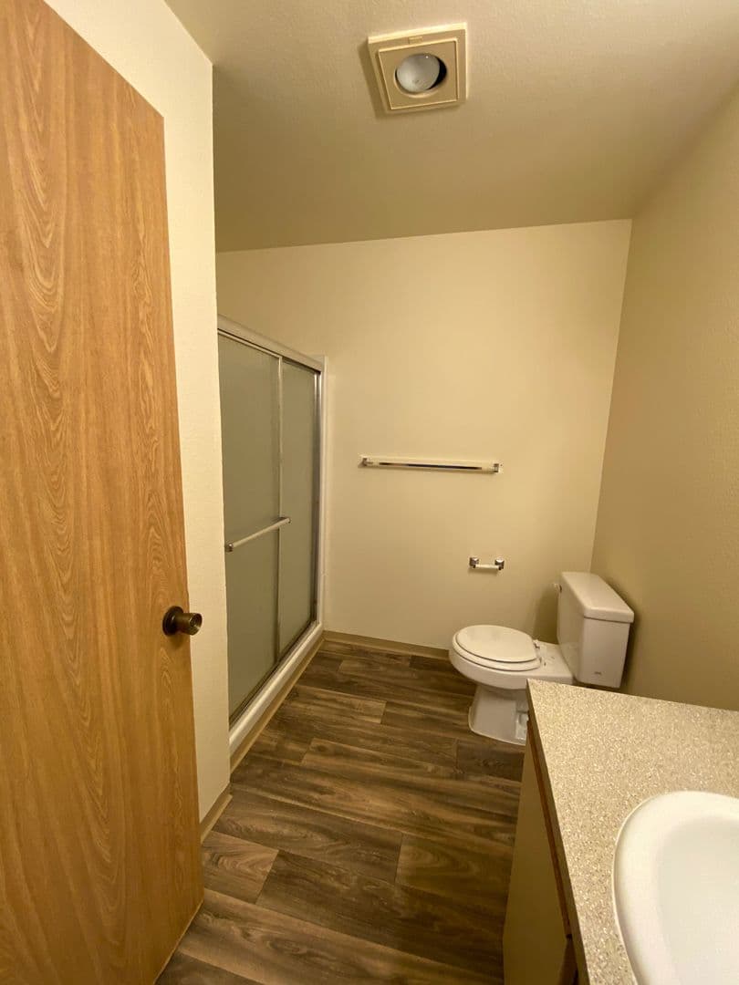University Court Apartments 15 of 16