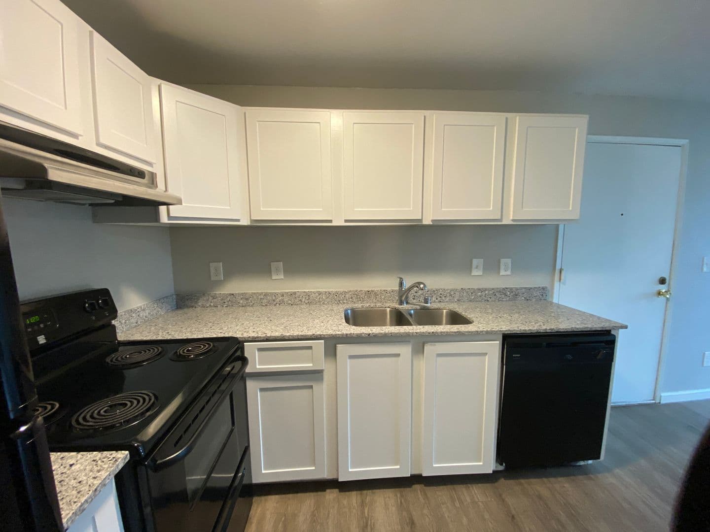 Westwood Apartments 12 of 25