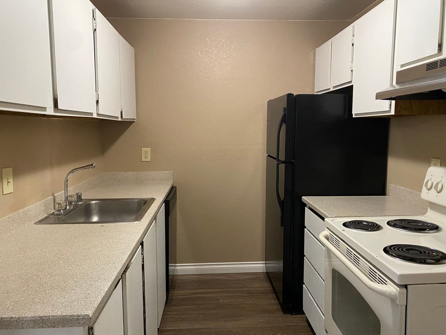Westwood Apartments 4 of 29