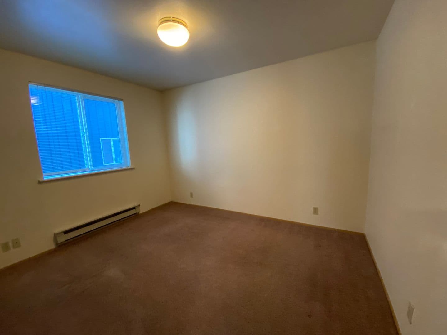University Court Apartments 17 of 24