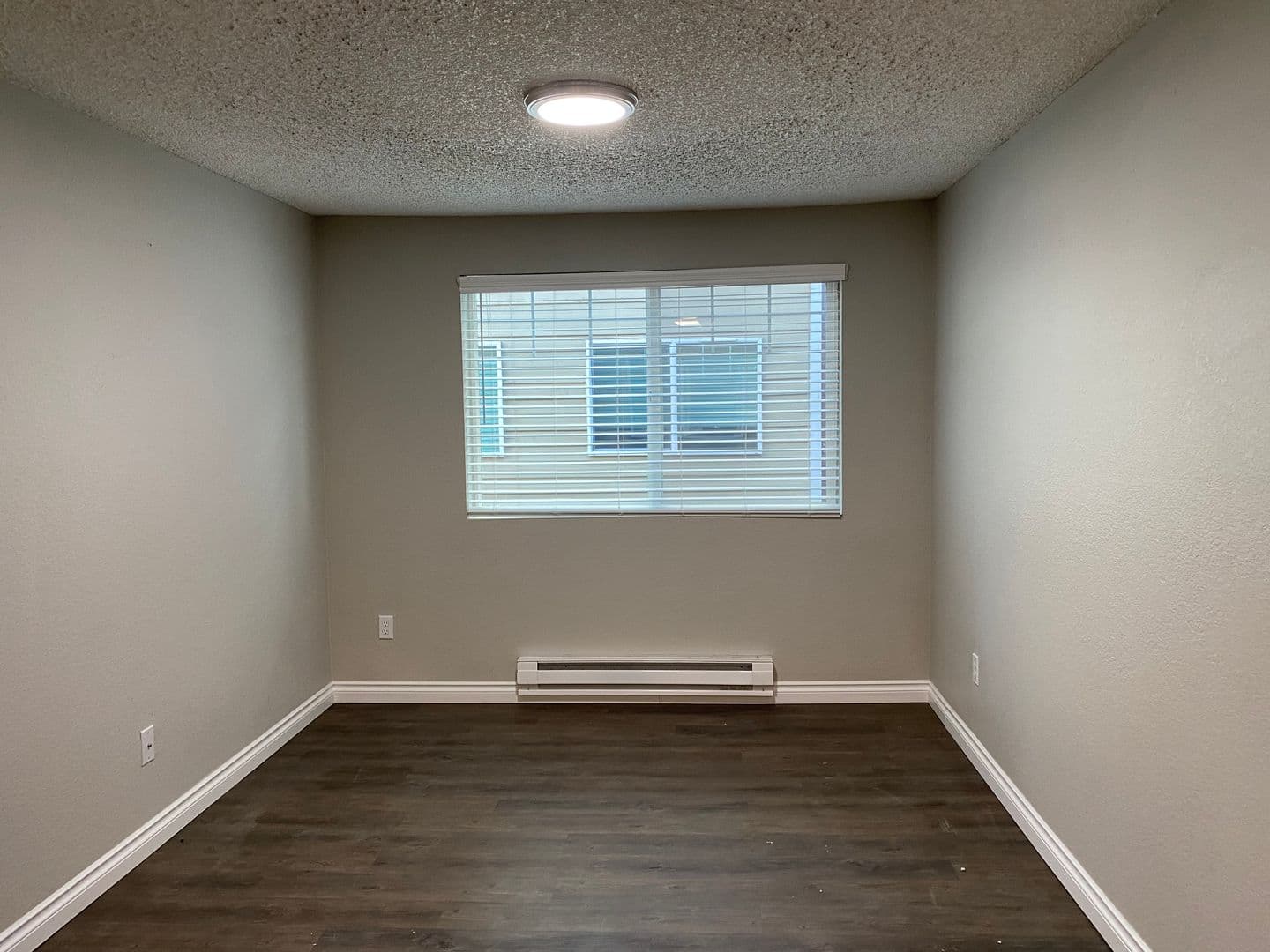 Westwood Apartments 6 of 8