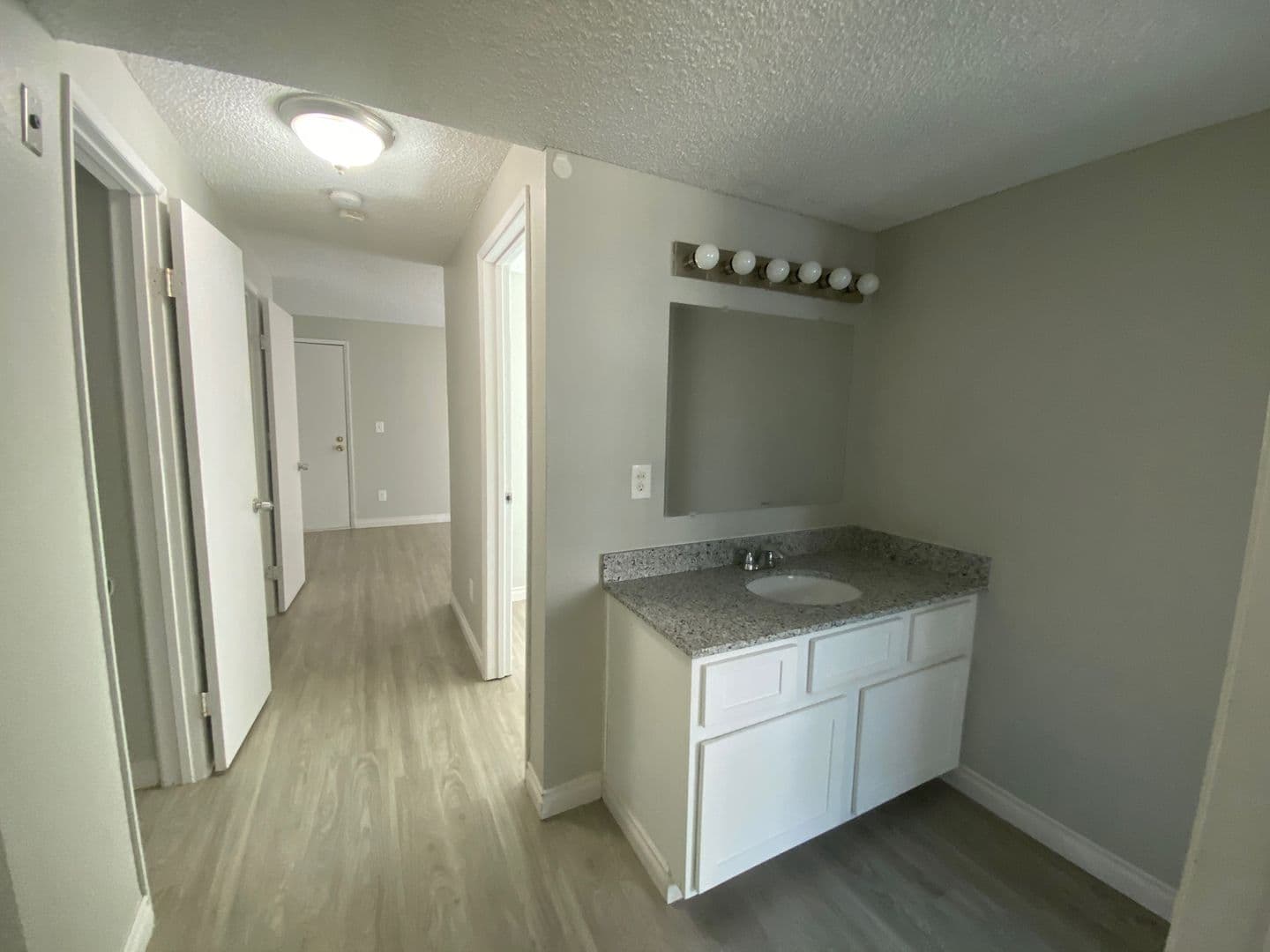 Westwood Apartments 26 of 29