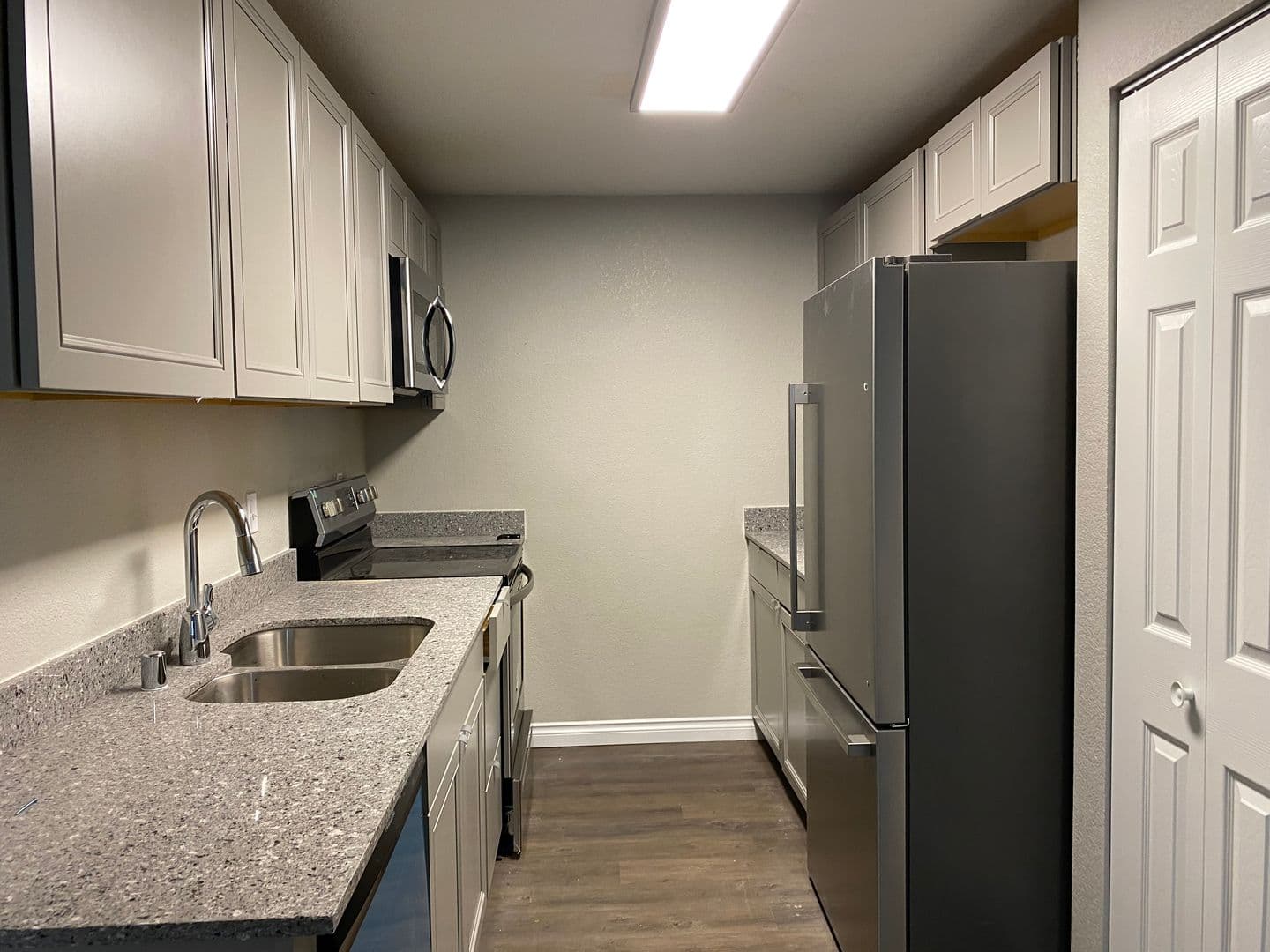 Westwood Apartments 3 of 8