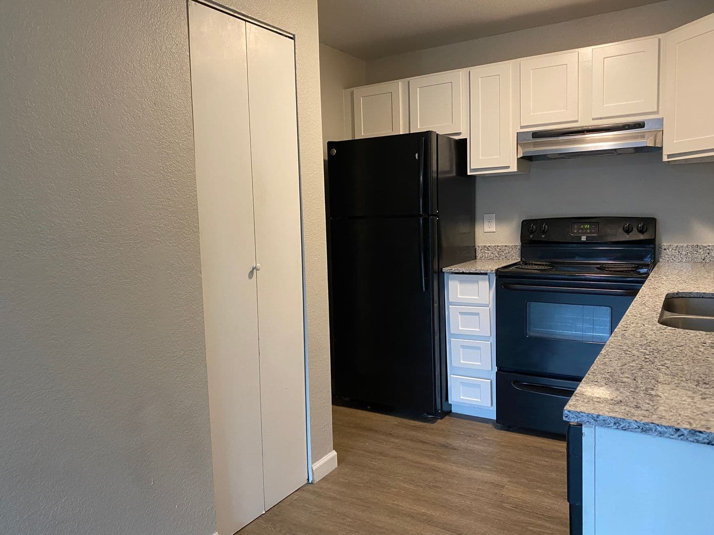 Westwood Apartments 9 of 25