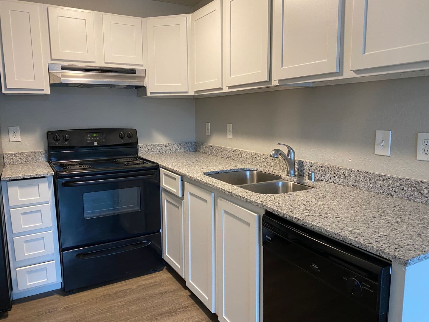 Westwood Apartments 11 of 25
