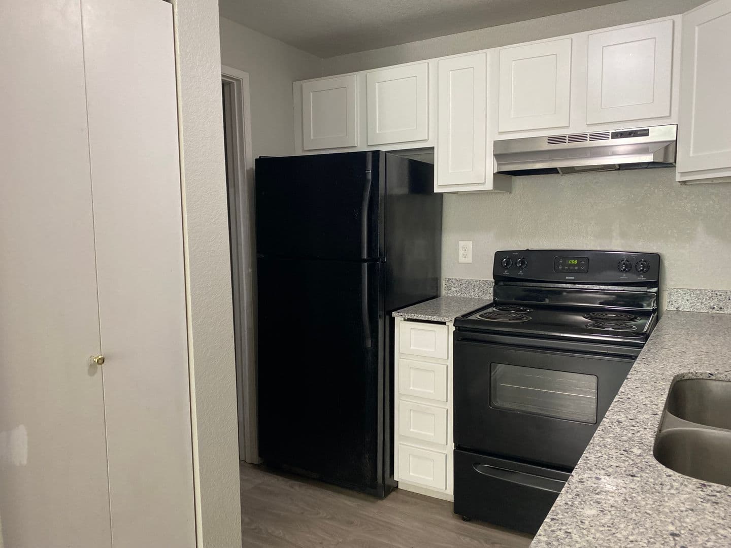 Westwood Apartments 12 of 29