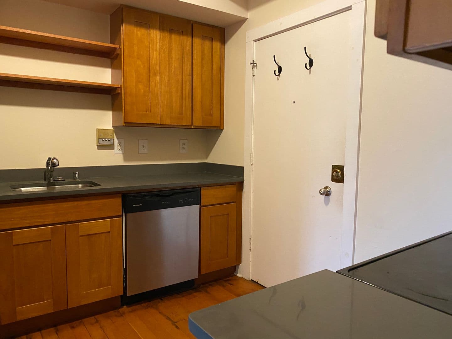 Cranmore Apartments 3 of 14