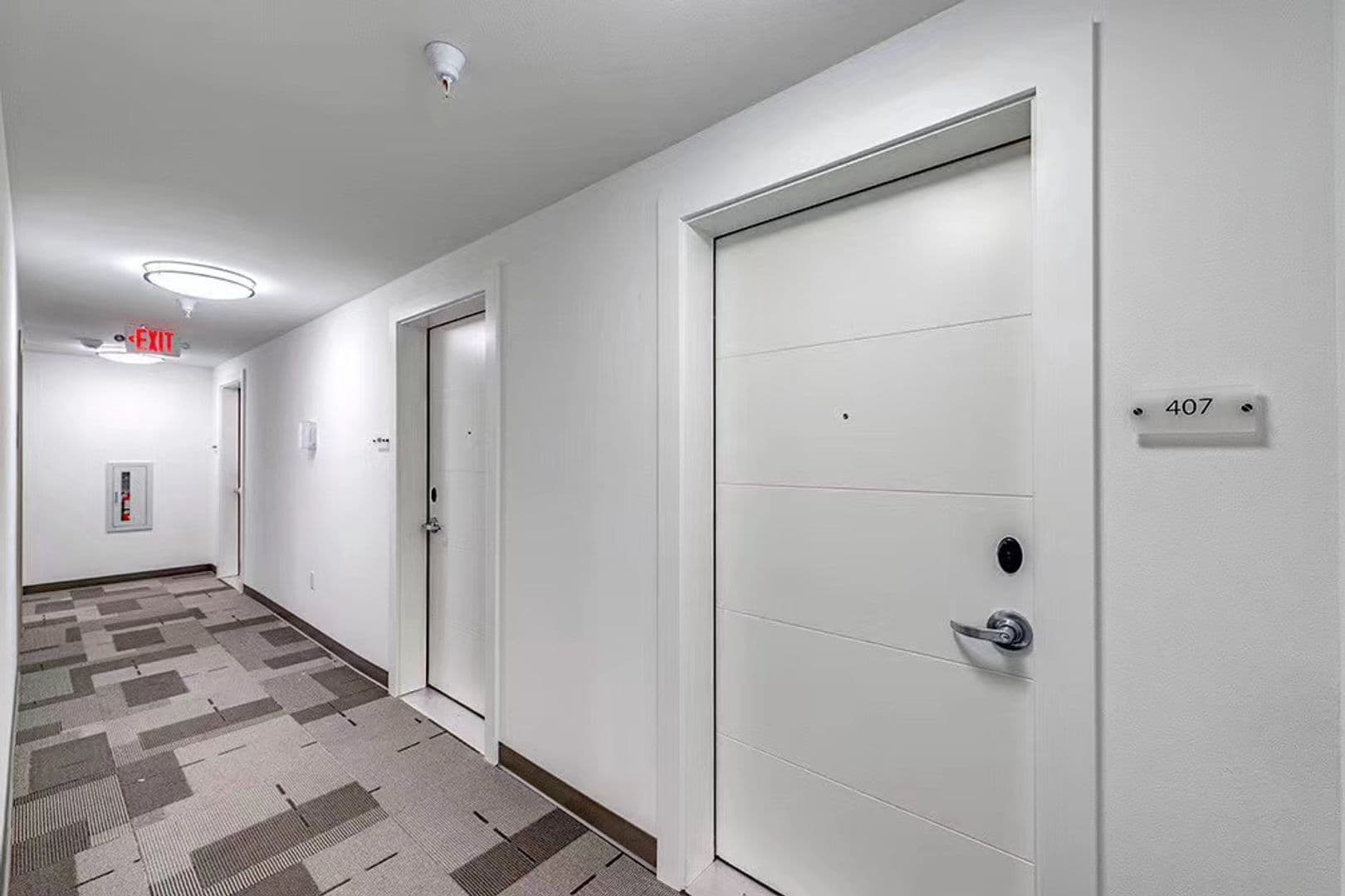 PM - Fifty-Two Apartments 5 of 12
