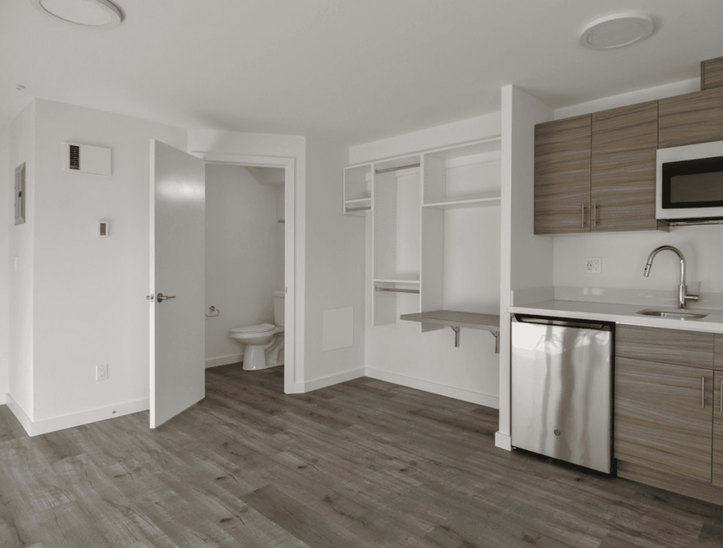 U20 Apartments 4536 20th Ave NE 10 of 24
