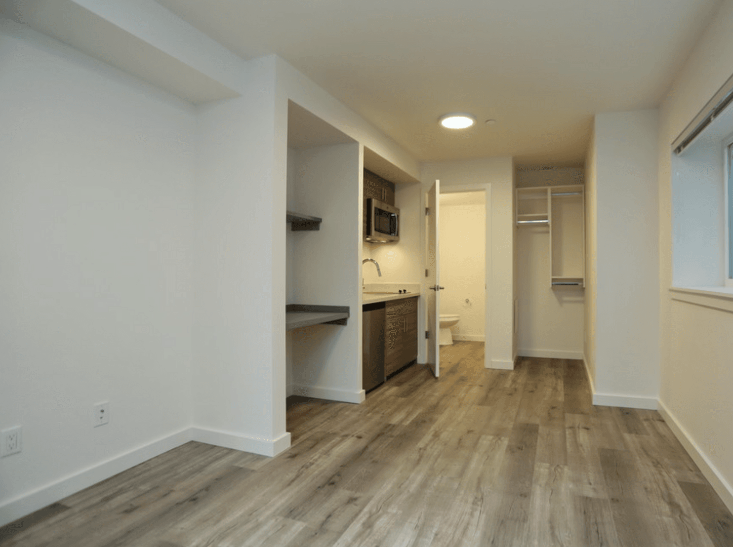 U20 Apartments 4536 20th Ave NE 13 of 24