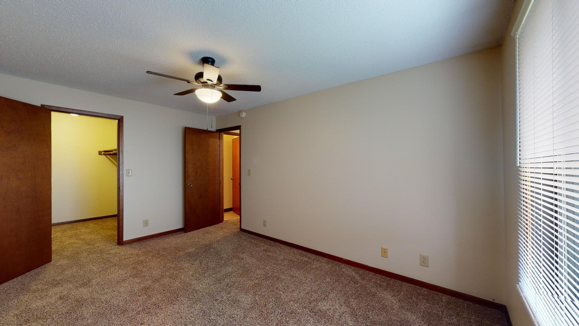 3500 Grand Ave 7 of 13