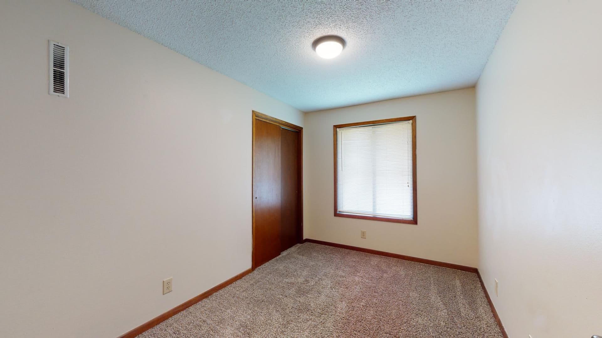 3500 Grand Ave 13 of 13