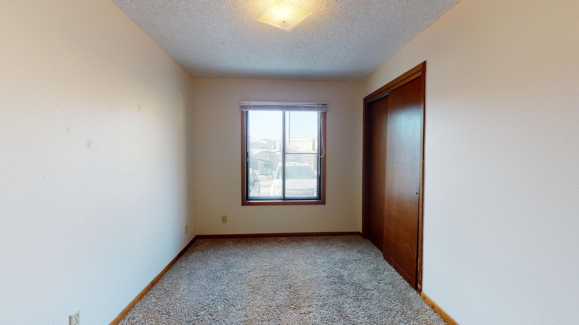 3500 Grand Ave 7 of 11
