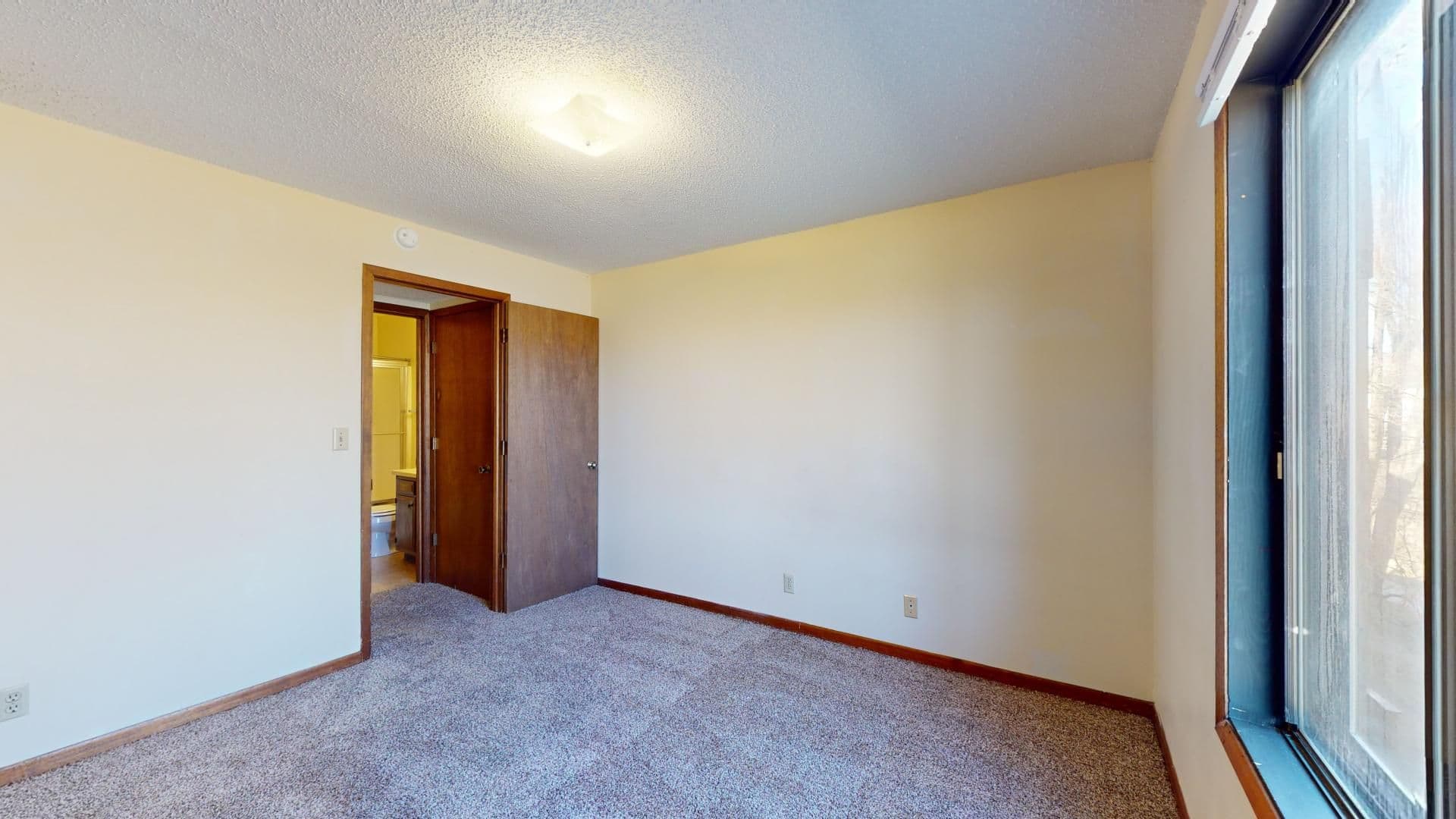 3500 Grand Ave 10 of 13