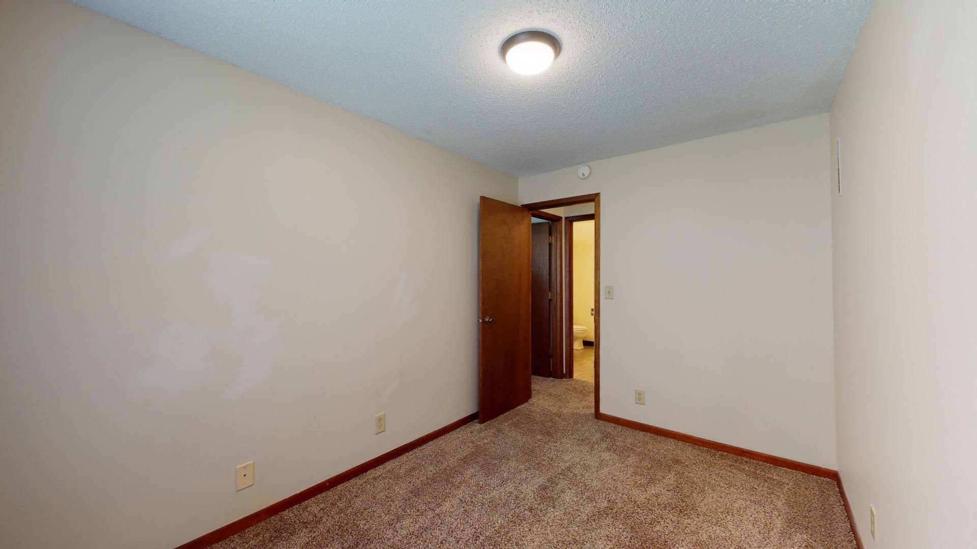 3500 Grand Ave 4 of 13
