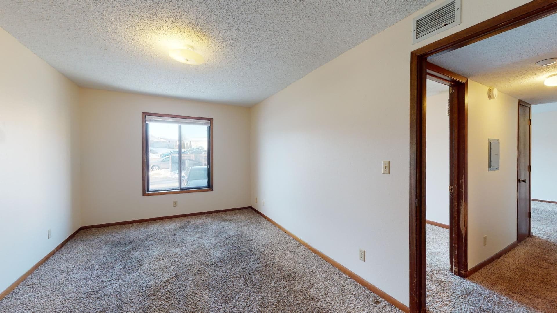 3500 Grand Ave 5 of 11