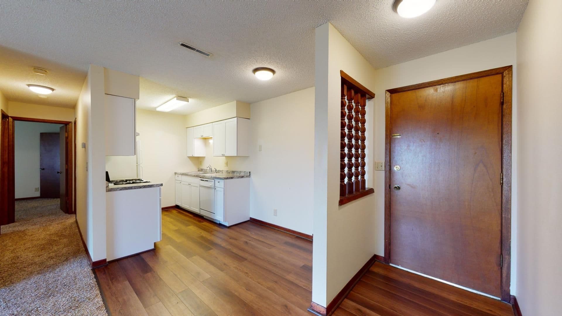 3500 Grand Ave 2 of 13