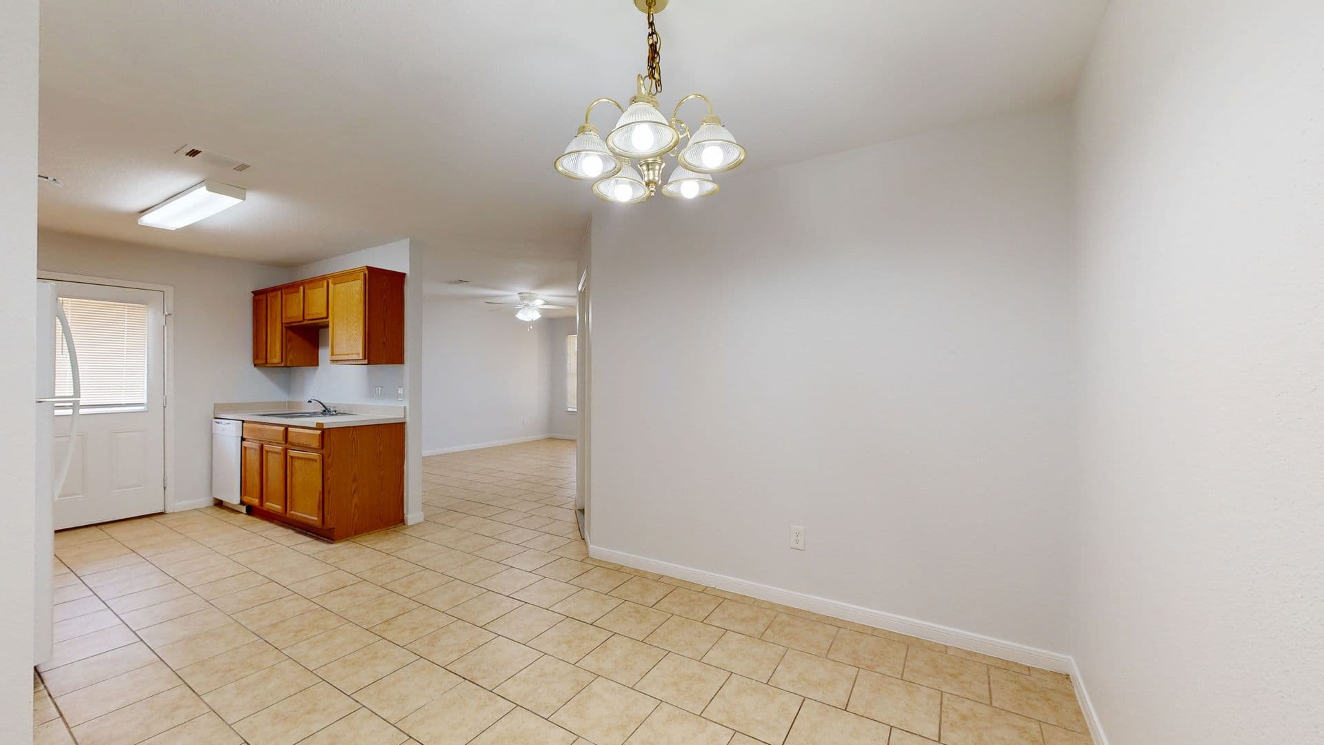 316 Cedar Ridge #B 7 of 17