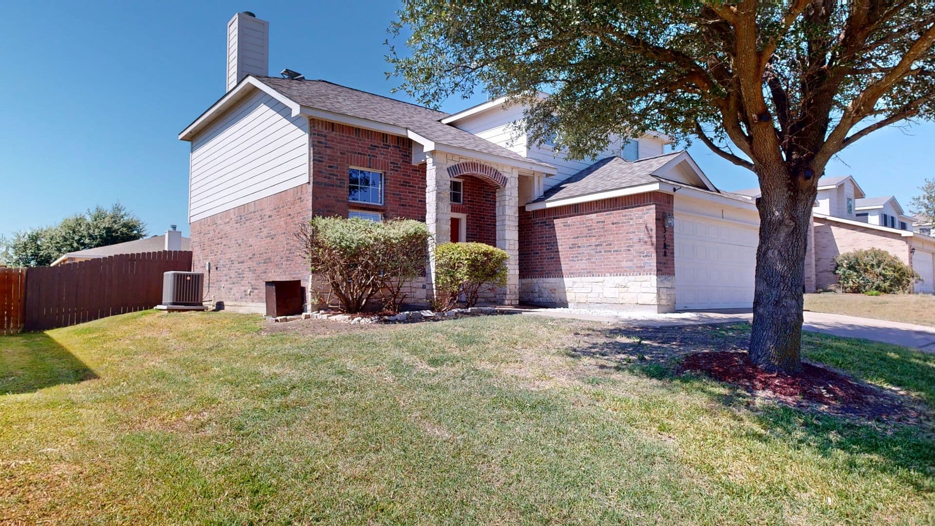 3500 Catalina Drive 2 of 23