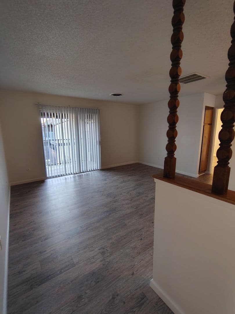 College View Apartments 3 of 23