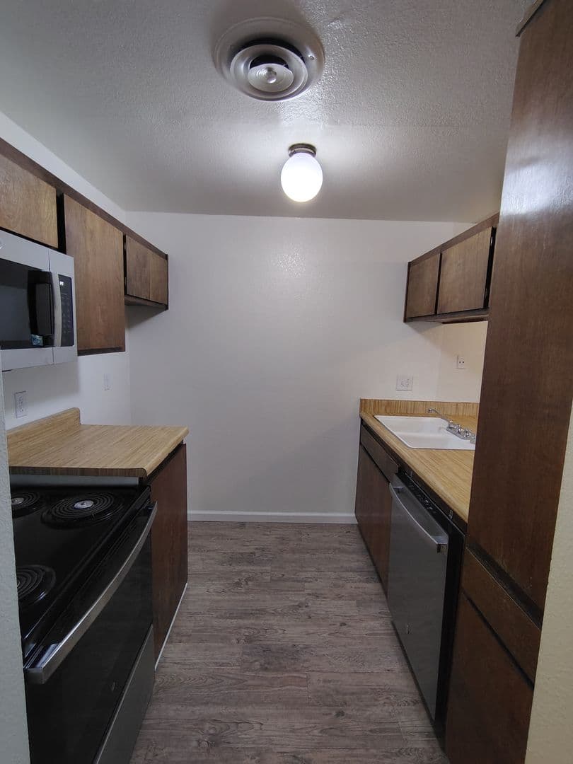 College View Apartments 15 of 23