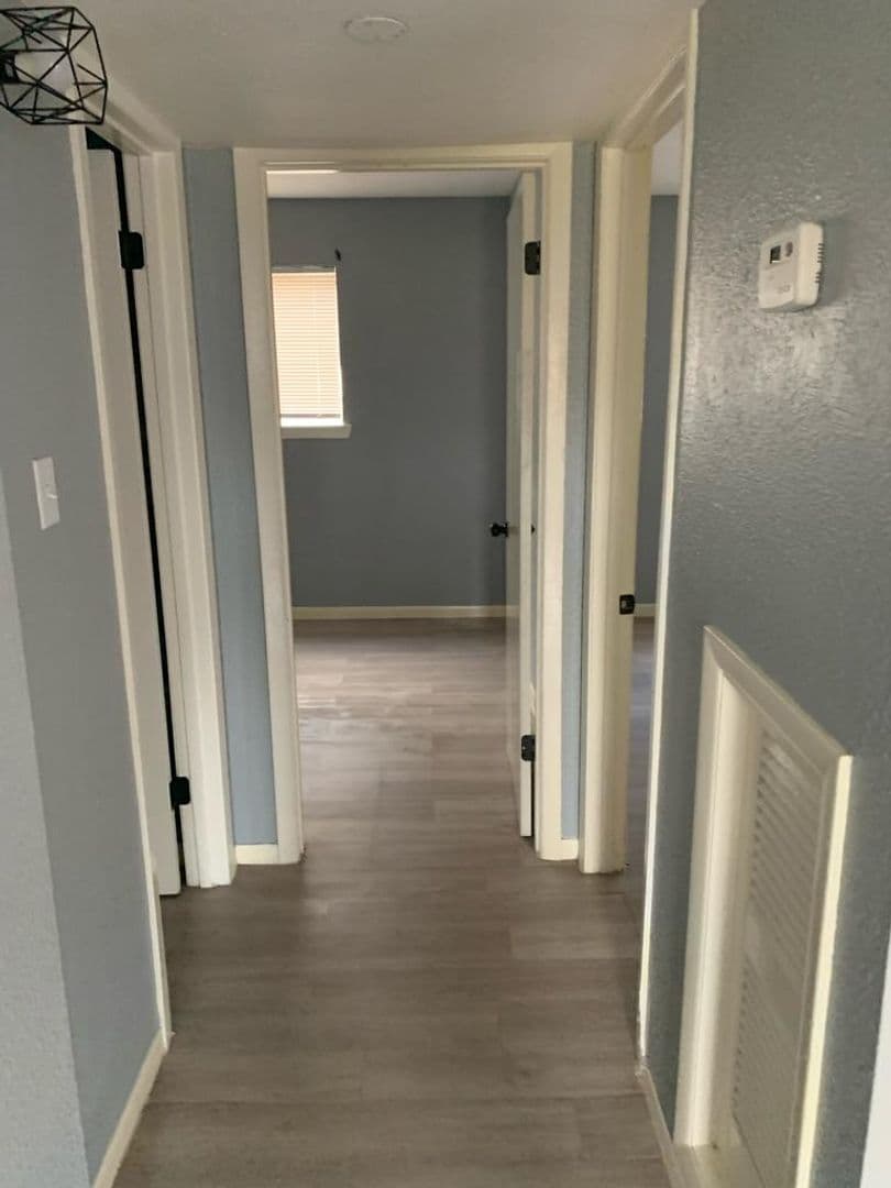 Audrey Garden Apartments 4 of 6