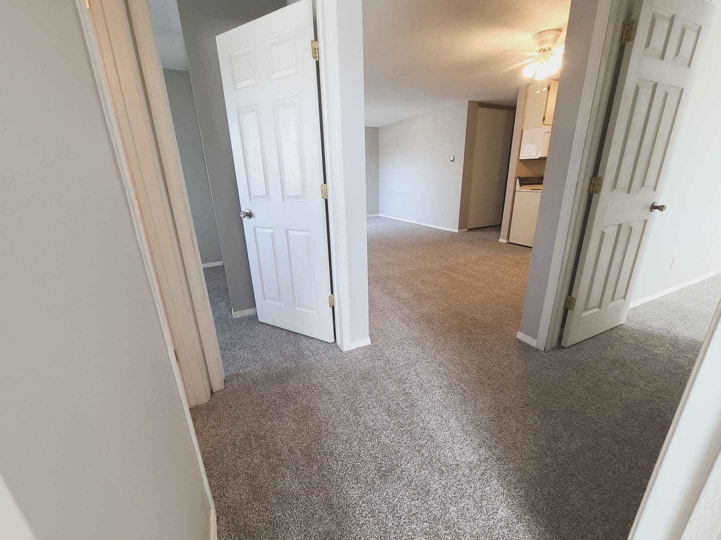 LaCrosse Apartments 5 of 11