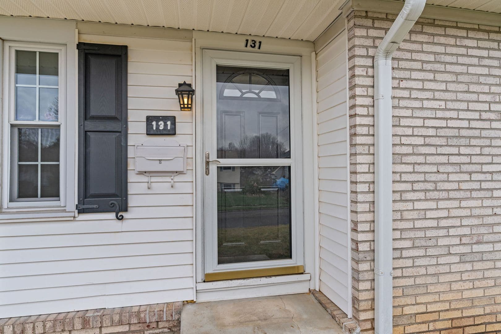 131 Kipling Dr 4 of 36