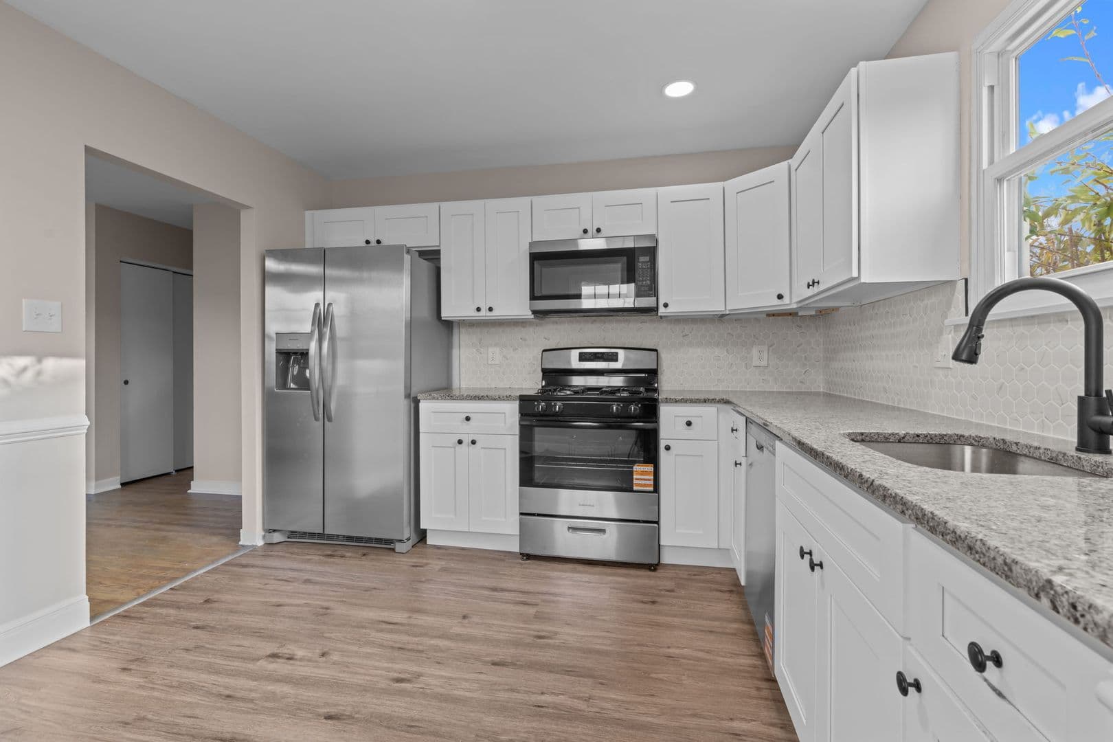 131 Kipling Dr 10 of 36