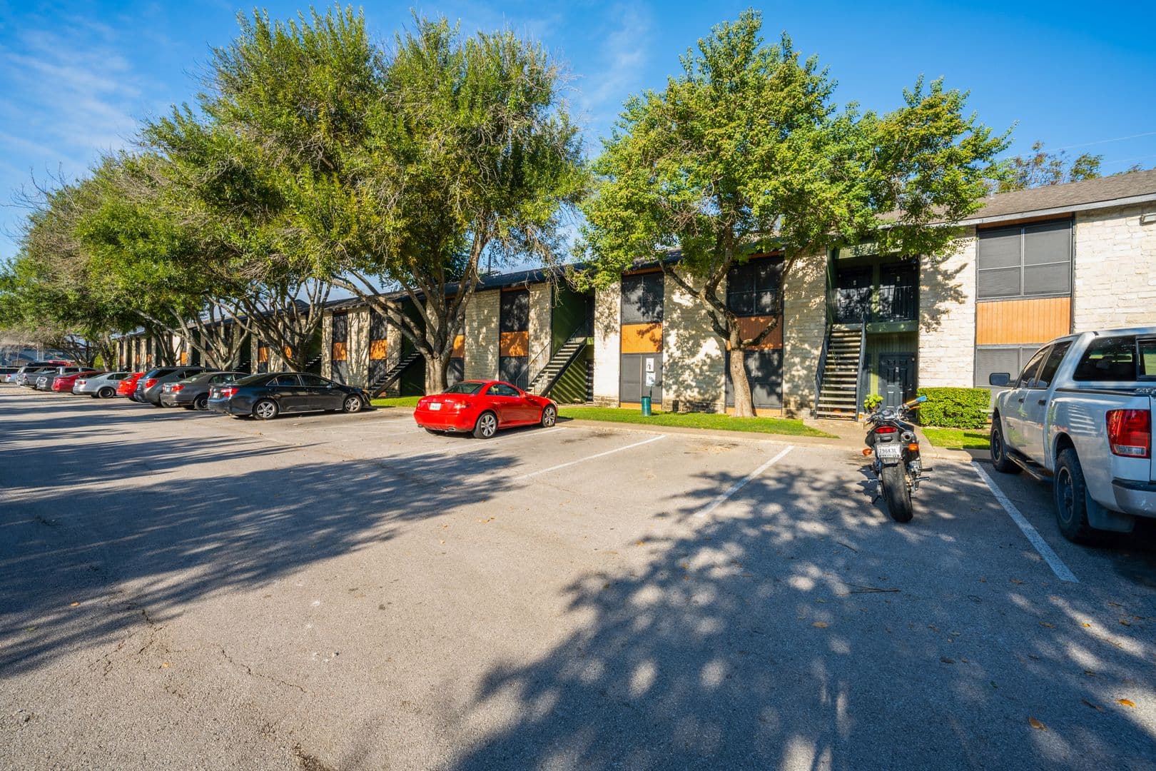 El Monty Apartments 18 of 32