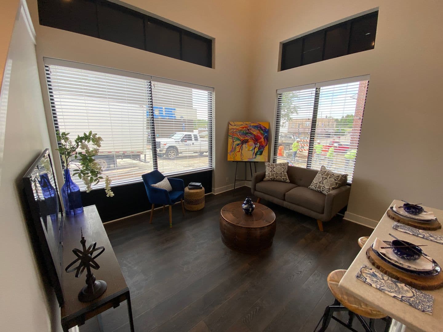 The Hinge Flats Modern Loft in Downtown 19 of 24