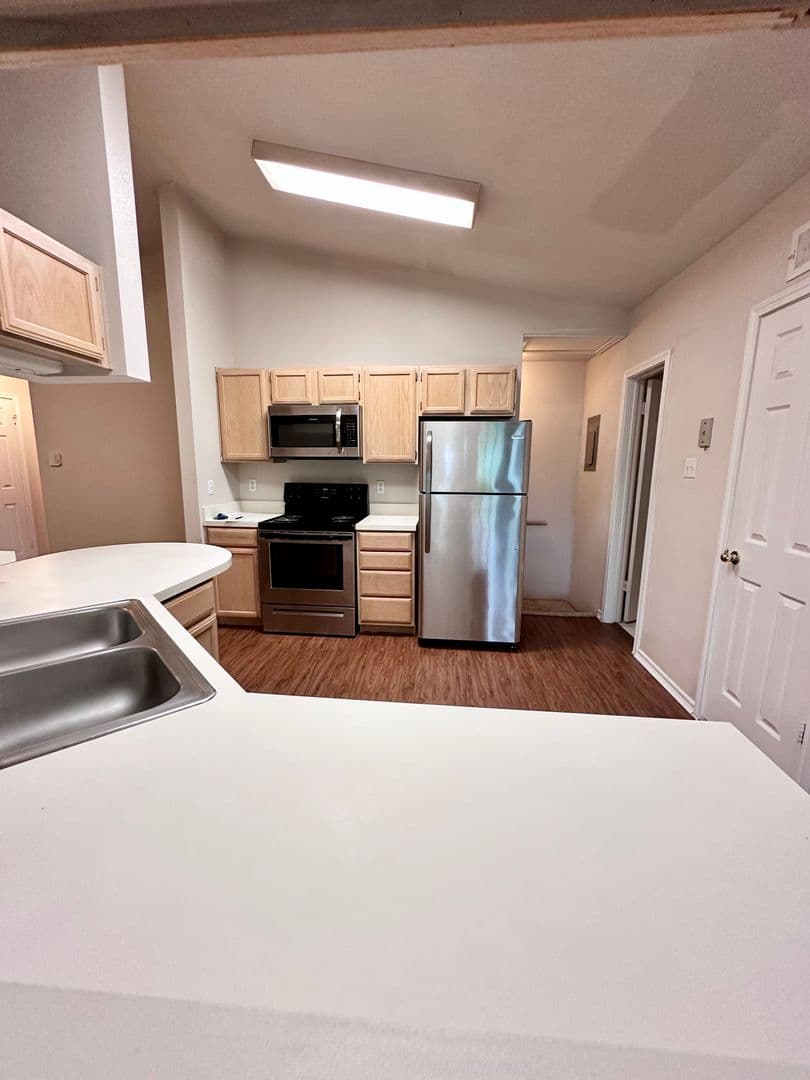 K779 - Pointe 360 #422 - FOR SALE 13 of 20