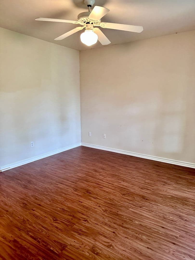 K779 - Pointe 360 #422 - FOR SALE 10 of 20