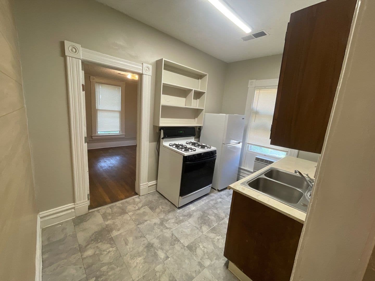 318 North 17th Street 6 of 34