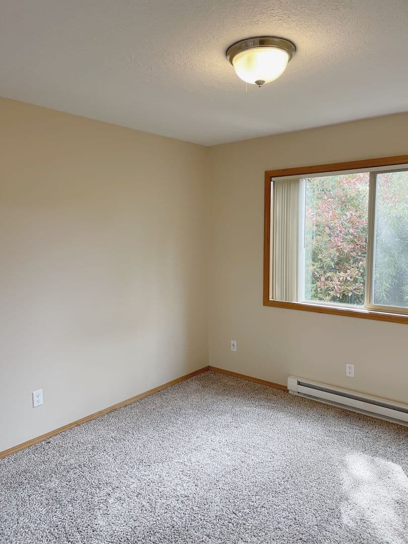 533 - Roxclif Court 9 of 11