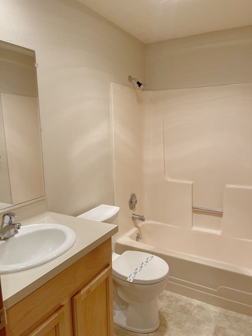 533 - Roxclif Court 6 of 10