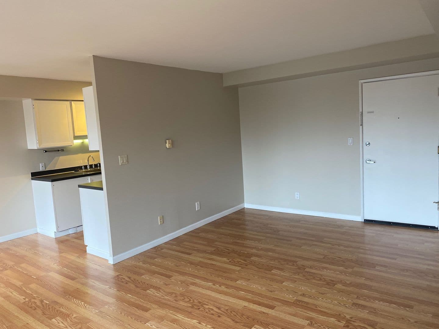 562-2020 Building 1 of 9