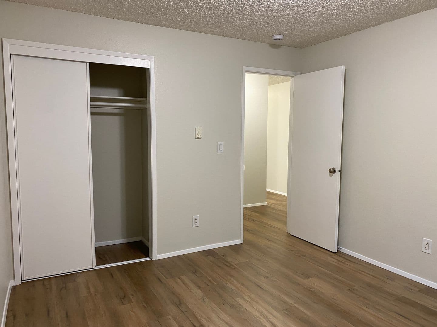 535 - Hilltop Apartments 16 of 25