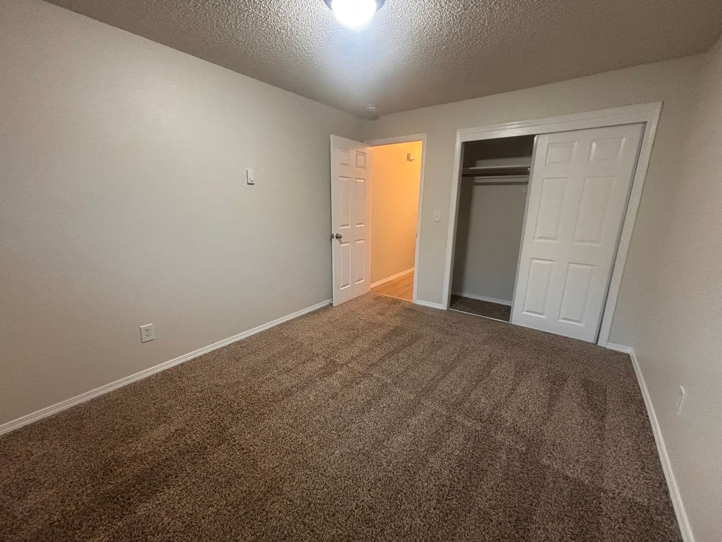640 - Fairway Village 10 of 27